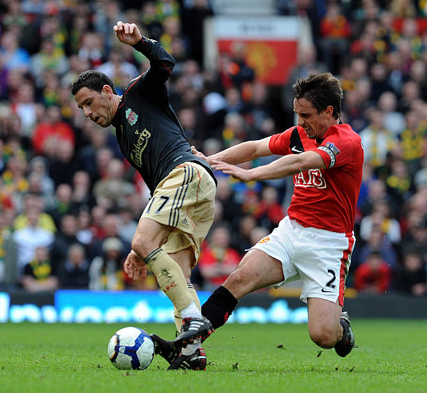 但在他的眼 但在他的眼