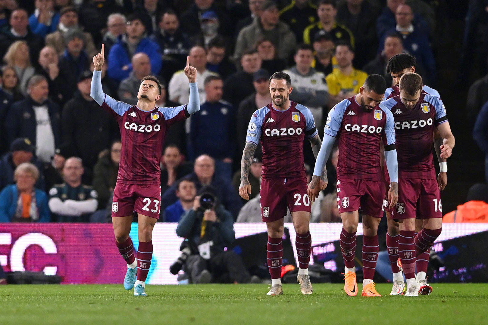 动羽毛球运 动羽毛球运